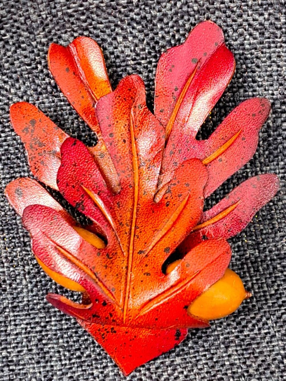LEATHER OAK LEAVES WITH ACORNS LADIES BROOCH PIN FOR HOLIDAYS